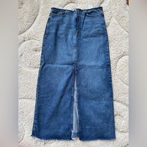 Kensie The Cut Off Maxi Denim Skirt